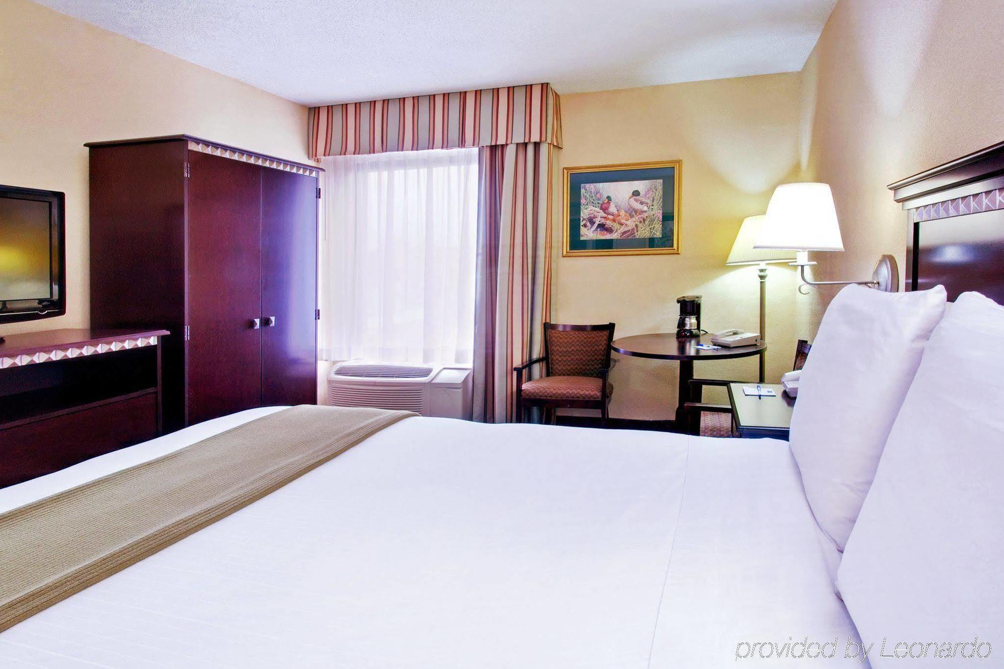 Holiday Inn Express Memphis Medical Center - Midtown By Ihg חדר תמונה